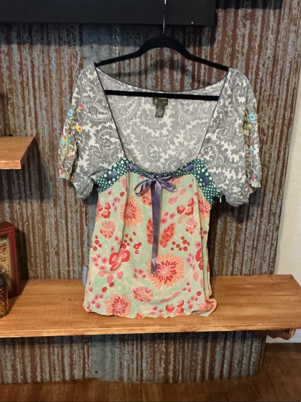 Floral Mixed-Print Scoop Neck Blouse with Ribbon Detail - Mint Green & Gray